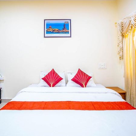 Hotel Tamilnadu - Thirukadaiyur Tirukkadaiyur Exterior photo